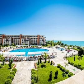 Prestige Fort Beach Apartment with Premier Fort Access