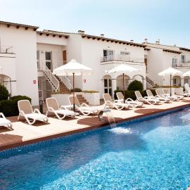Serenity Apartments, hotel in Port d'Alcudia