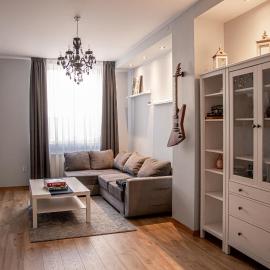 Cozy Seaside Apartment
