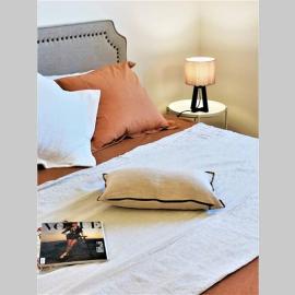 P4T Luxus Family 3 bedroom with Pool seasonal, tennis court and sauna, hotel v destinácii Brindisi
