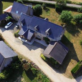 Gite LA ROCHERIE, hotel in Hambers