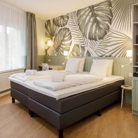 Hotel Het Heijderbos by Center Parcs，Heijen的飯店