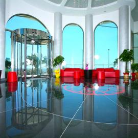 Jonico Hotel，托雷聖喬萬尼的飯店