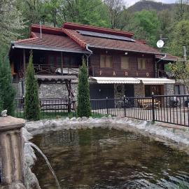 Cabana FARIO Rau Mare - Retezat, hotel a Clopotiva
