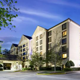Holiday Inn Express & Suites Alpharetta by IHG