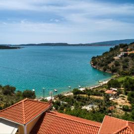Three Flats, with Sea view, One Loft and Two studios with sea view!