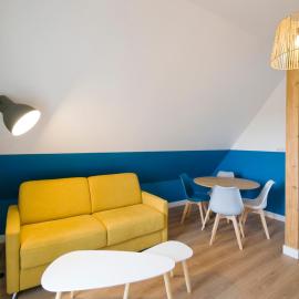 CosyBNB bleu, logement indépendant, wifi, parking, petit déjeuner, hotel in Ittenheim