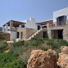 VILLA SOROS