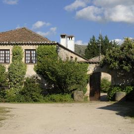 Agro-Turismo - Quinta do Pinheiro, hotel a Cavadoude