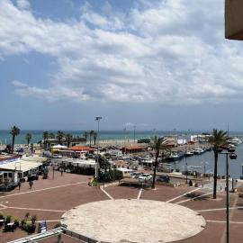 Location Studio Saint-Cyprien avec parking, hotel in Saint-Cyprien