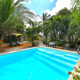 Wonders Boutique Hotel, hotel sa Oranjestad
