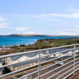 Lakeview Condo 941-1, hotel in Garden City