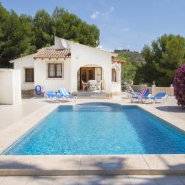 Villa Empedrola