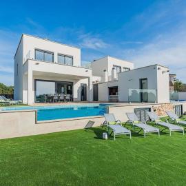 Villa Corb Mari I by Sealand Villas, хотел в Muro