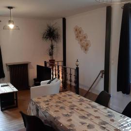 La Petite Maison Dans la Vallée, hotelli kohteessa Avallon
