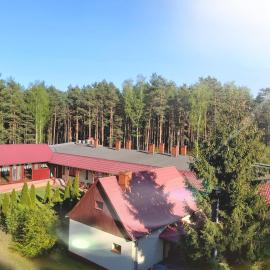 Drzewosfera, hotell i Wilcze
