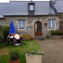 Les Gites de Kerroyal, hotel sa Garlan