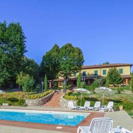 Lucca Cycling Holidays Il Tiglio Rooms, готель у місті Лукка
