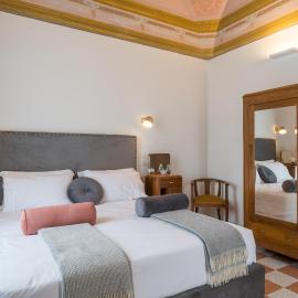 1940 Luxury Accommodations by Wonderful Italy โรงแรมในออสตูนี