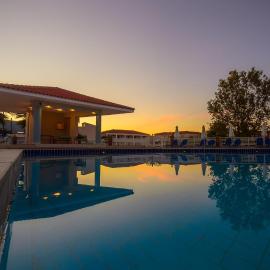 Karras Hotel, hotelli kohteessa Laganas