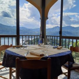 Hotel Battle Of Britain, hotel sa Ameno