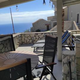Lubenice-Rodinis Room and Apartment, hotel Lubenicében