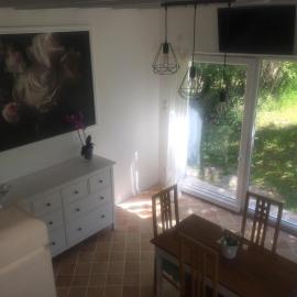 Cronat में, होटल Maison de Vacances Cronat - Au Bord de l'EuroVelo 6