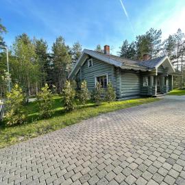 Kasepuu Holiday House, viešbutis mieste Uulu