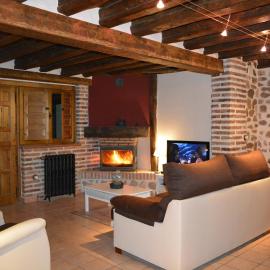 La Casa de Villar, hotel in Villar de Torre