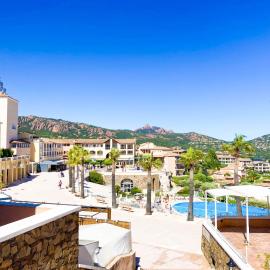 Residence Cap Esterel Babou, hotel in Saint-Raphaël