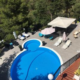 Gibilrossa BeeHill, hotel Misilmeriben