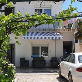 Apartmani Nikica, hotel in Drage
