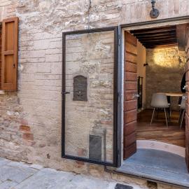 B&B Luxury Apartment Suite Gubbio 2 camere e divano letto