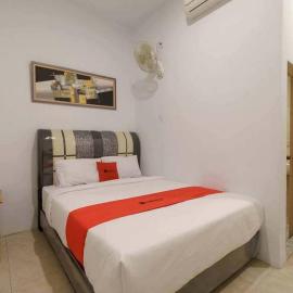 RedDoorz at Mutiara Residence Deli Serdang, hotel i Pulauberayan Dadap