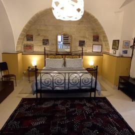 Awesomehouse centre Bari, hotel v Bari
