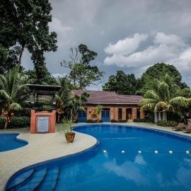 Malagos Garden Resort, hotel Davaóban