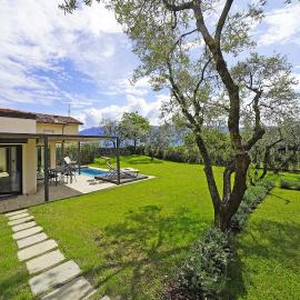 Pelacà 1931 Small Villa with minipool