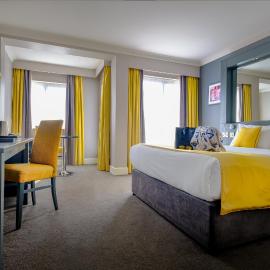 Claregalway Hotel, ξενοδοχείο σε Claregalway