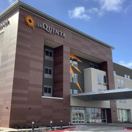 La Quinta Inn & Suites by Wyndham Corpus Christi Southeast, hotelli kohteessa Corpus Christi