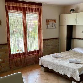 Gyula Vár Panoráma Apartman, hotel in Gyula