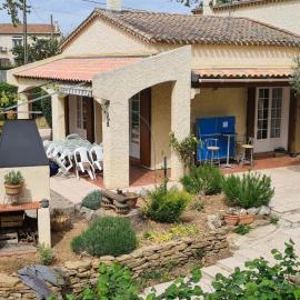 Chez maman, hotel in Bassan