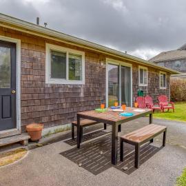 Sea Ranch 78 - Meredith Lodging, Hotel in Gearhart
