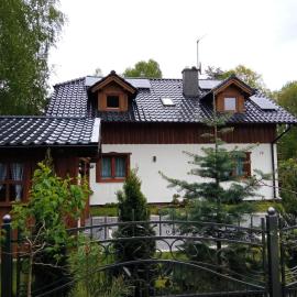 Apartament 4 osobowy, hotel em Kujan