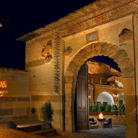 Seraphim Cave Suites & SPA, hôtel à Ürgüp