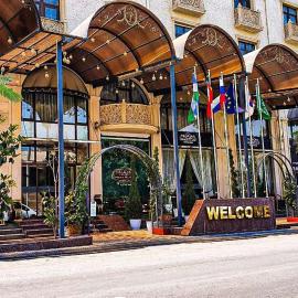 Hotel Arhan Palace