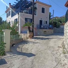 Argalios Studios, hotell sihtkohas Kiónion