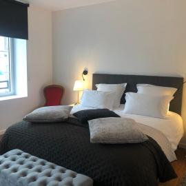 L'Otentik Restaurant Chambres d'Hôtes – hotel w mieście Rosporden