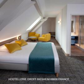 Aux Deux Clefs - Hôtel Restaurant Groff, hótel í Biesheim