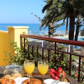 APARTAMENTO EN "BELBEDERE IN" DENIA a 10 METROS DE LA PLAYA