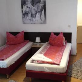 Apartmenthaus beim LKH Graz I Free Parking I Self Check-in, hotel in Graz